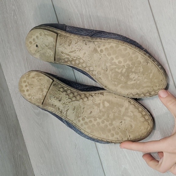 Taos Womens Leather Loafer Slip on shoes sz 38/7.5 - Picture 11 of 14